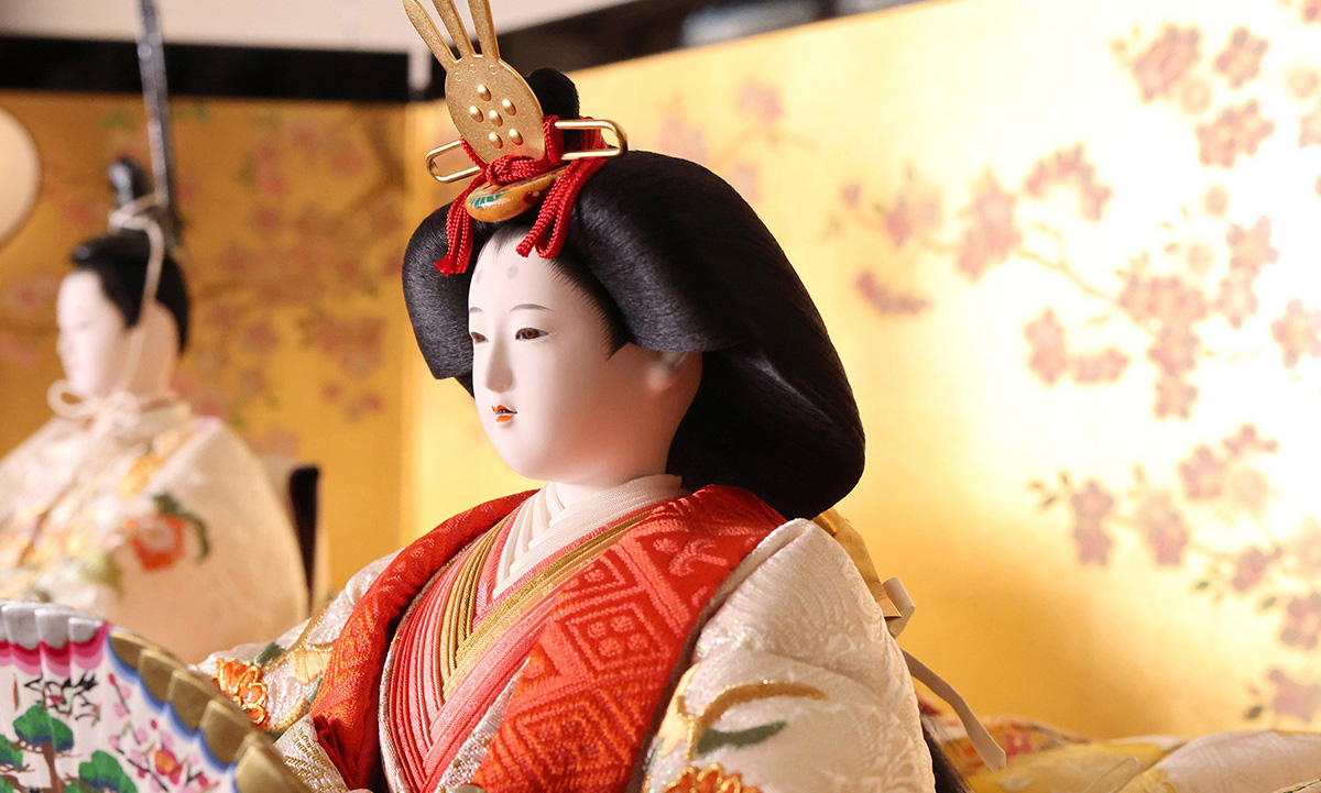 ひな人形